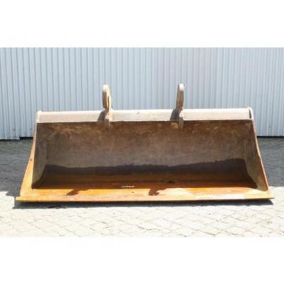 Ditch cleaning bucket NG 3 1800