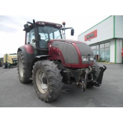 Valtra M120