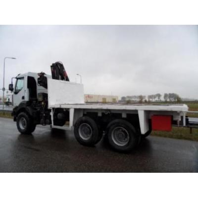 Renault  Kerax 380DXI 6x6 flatbed truck with Crane