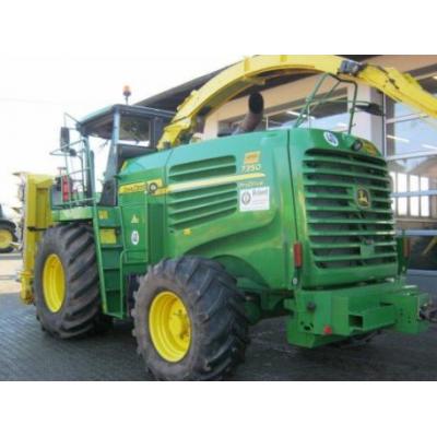 John Deere 7350