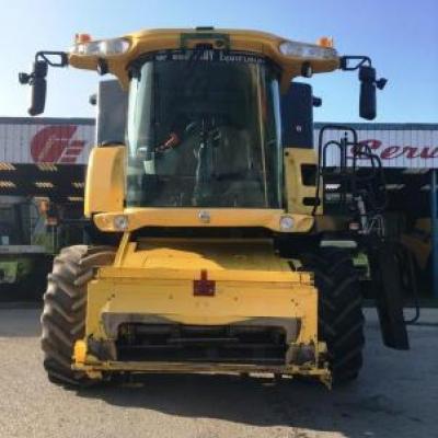 New Holland CX 820 FS