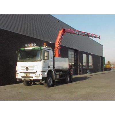 Mercedes-Benz  2046 A 4X4 + MKG CRANE 29T/M