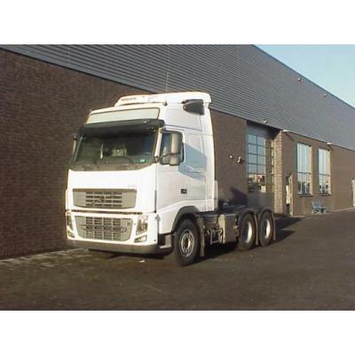 Volvo FH 16 660 6X4 TRACTORS 3X IN STOCK