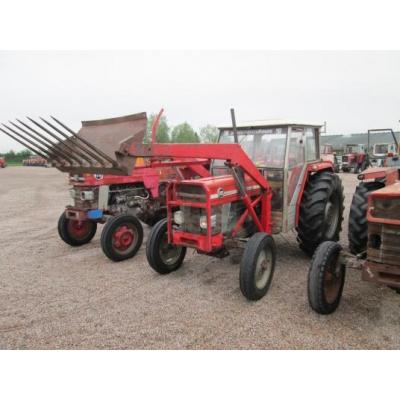 Massey Ferguson 158