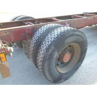 Renault PREMIUM 385 - new tires / nouveau pneus -