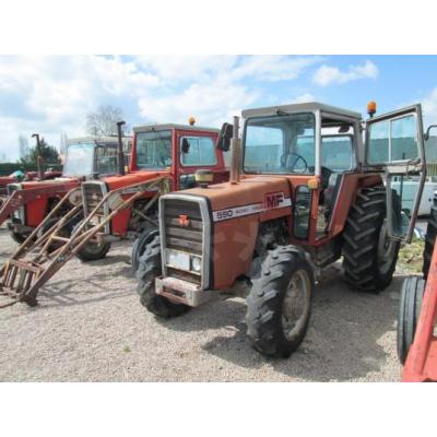 Massey Ferguson 590