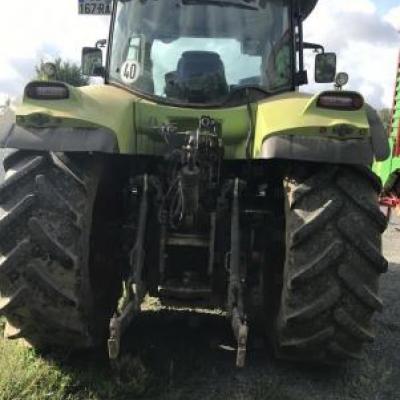 Claas ARION 650