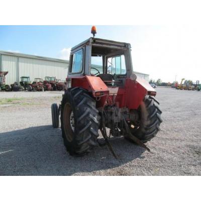 Massey Ferguson 575