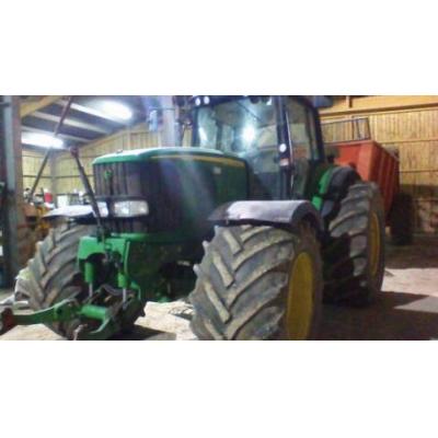 John Deere 6920