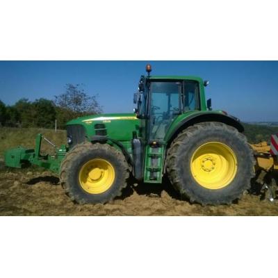 John Deere
                     7530 PREMIUM