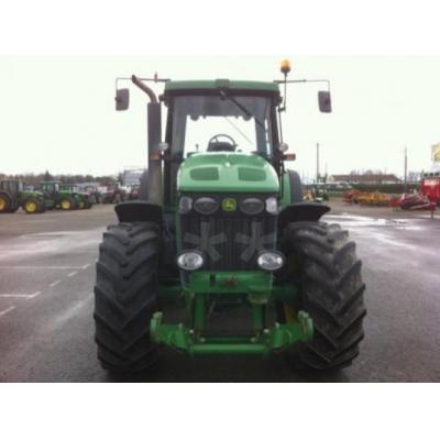 John Deere
                     7720