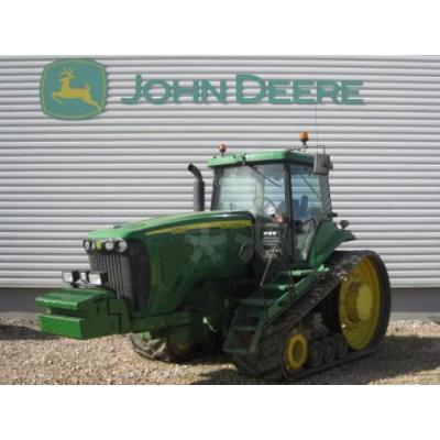 John Deere
                     8520 T