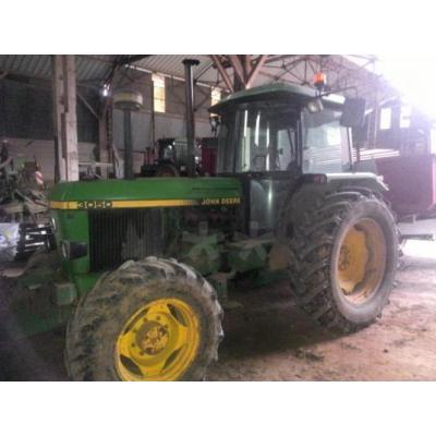 John Deere
                     3050 SG2