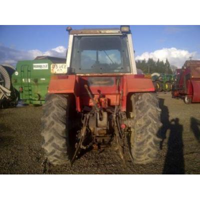 Massey Ferguson
                     698 SY