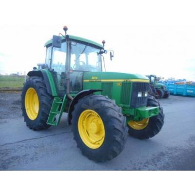 John Deere
                     6610 SE