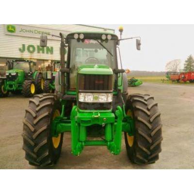 John Deere
                     6930