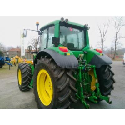 John Deere
                     6930