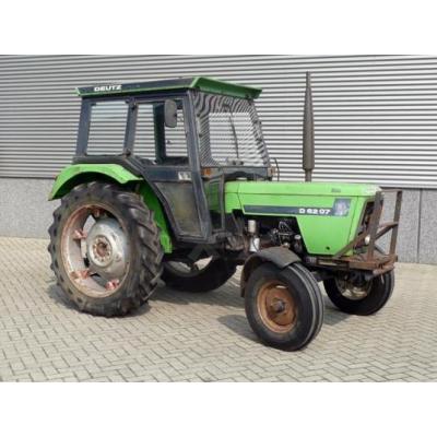 Deutz-Fahr
                     D6207E