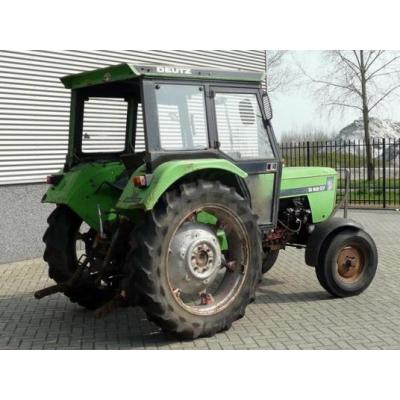 Deutz-Fahr
                     D6207E