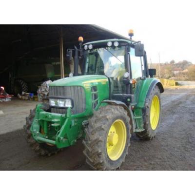 John Deere
                     6230