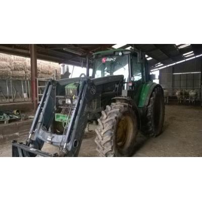 John Deere
                     6330