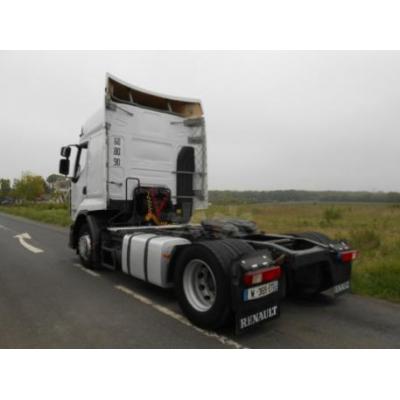 Renault
                     PREMIUM 450dxi