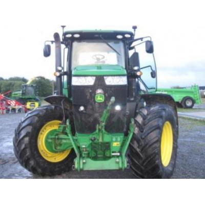 John Deere
                     7200 R