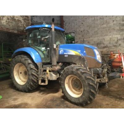 New Holland
                     T6070