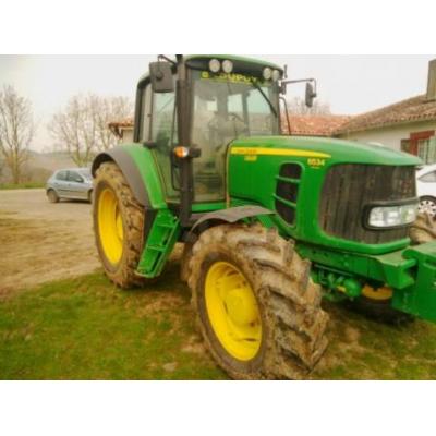 John Deere
                     6534